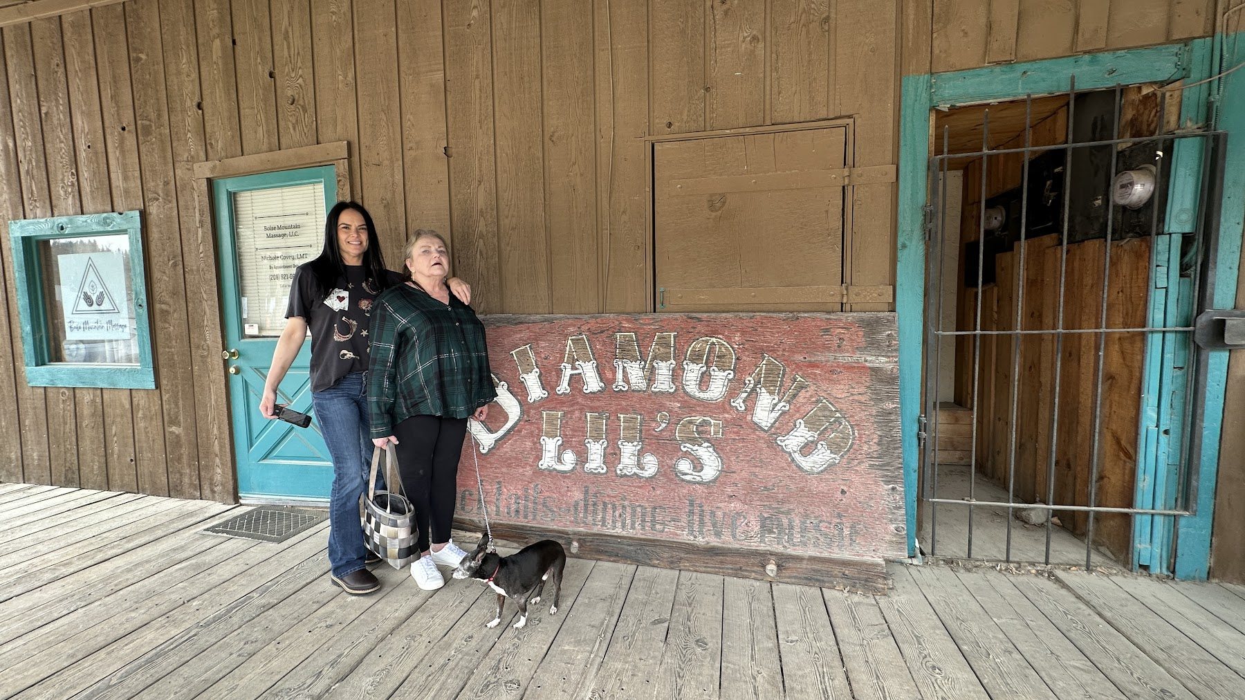 Family group outside Diamond Lil's